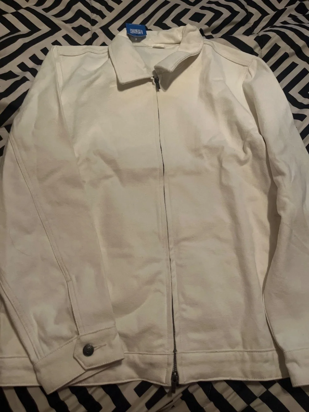 Market Peaceful Jacket